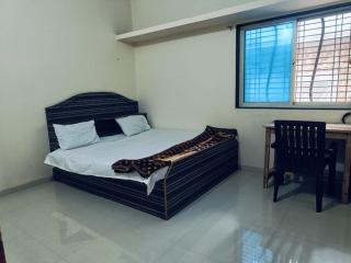 Sharmaji Hotel and Homestay - 7