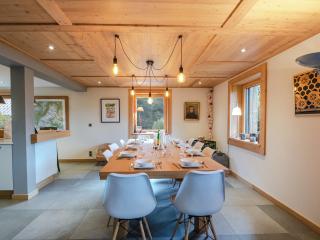 Superbe chalet avec grand jardin, 5 chambres, parking et WiFi - FR-1-343-177 - 4
