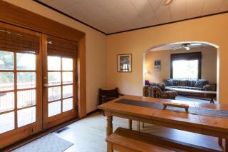 Heartbreak Family Friendly River Home - 7