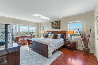 Oceanfront Three Bedroom Condo with Panoramic View - 3