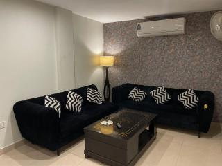 Sweet Stay At Luxe Apartments - 0