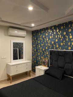 Sweet Stay At Luxe Apartments - 8