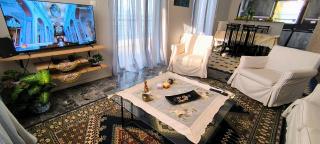 patra's sea front apartment - 5