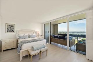 Renovated Two Bedroom Condo with Lake Views - 3