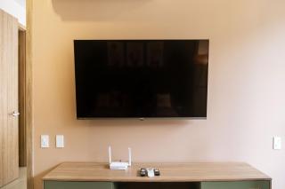 Minimalist 1BR Amazing View in Morros Eos - 9