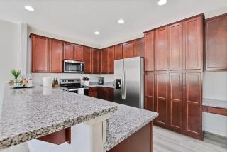 Modern 3BR Home in Meridian - King Suite - Comfort - 6