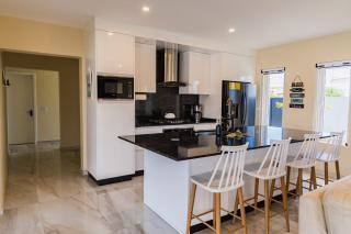 Lord's Suites - 5
