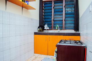 Frank's 2 Bedroom Apartment - 1