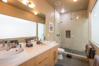ALOFT Airy Design with River View - 5