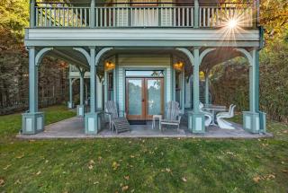 Roe Parker House home - 8