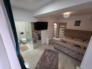 Nicolle Luxury Promenada - 4