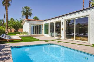 Elegant 5-Bedroom Villa with Resort-Style Pool Spa & Views - 8