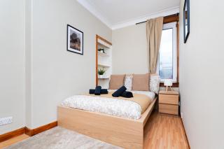 2Bed Upper Cottage Flat-On Street Parking - 7