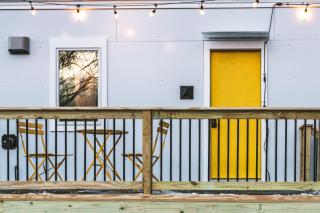 Modern Tiny House with hot tub & river near Stowe - 3