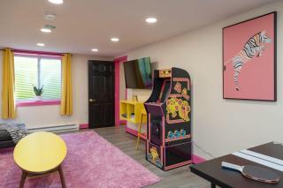 2BR Suite at Smuggler's Notch with sauna hot tub arcade & river - 3