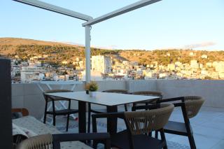 TopView Apartment In front of Saranda Port - 2