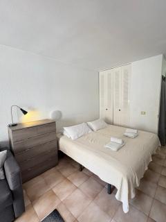 Castle Harbour 402 - 6