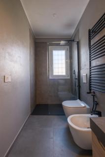Free Parking In Centro - Suite Home San Vitale - 2