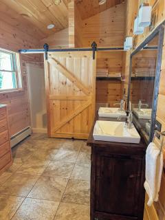 Lakewood Lodge - 3