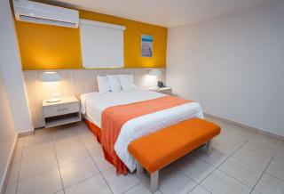 Hotel Vista Bahia & Marina - 7