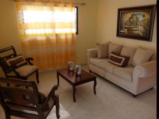 Apartamento residencial reparto los tres ojos - 0