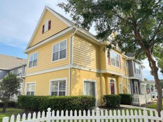 4 Bedroom 3 Bathroom Villas At SevenDwarfs 4-108 - 9