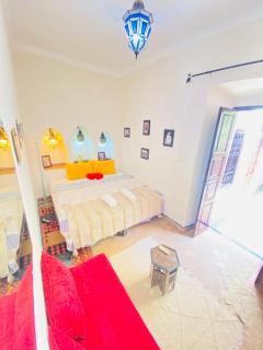 Private Riad by Muriel Wifi Jacuzzi & Spa - 1