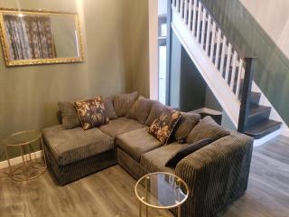 Parkdale-2 Bedroom House in Sheldon Birmingham - 7