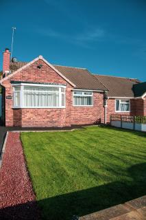 Villa Emma - Modern Bungalow with EV Point, Free Parking & Workspace - 9