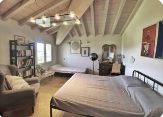 The country studio - 1