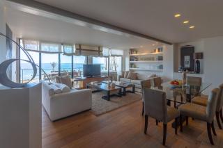 Extra Luxurious Apartment on the Beachfront. - 5