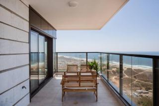 O&O Group- Magical 4BR APT With Panoramic Sea View - 9