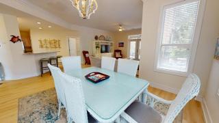 Tivoli Terrace 5440 - 3