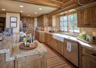 16 Blackfoot Trail - 2