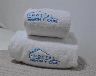 Hostal Ramón y Cajal - 0