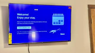 Rare to find 2 bedrooms 1 King bed & 2 Twins beds 2 bathrooms - 4