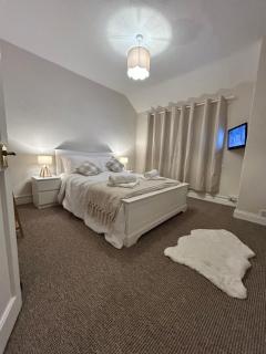 Cosy stylish house West Hull - 0