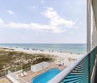 Beachfront Escape Pool Decks Jacuzzi Tub - 0