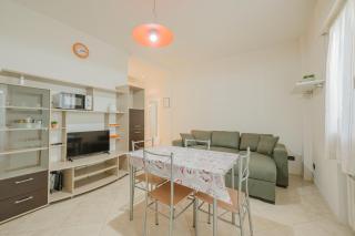 Poppy Flat - 10 min from Venice & Train Station - 8