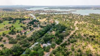 Lake LBJ Compound 2 Homes Side-by-Side Sleeps 25 Pool Hot Tub Great Fishing - 8