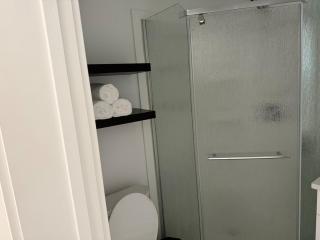 Bright Escape Falls Retreat - 1