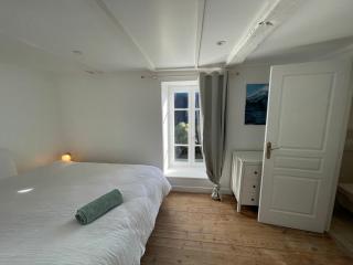 Grande maison 20 min plage, 14 personnes, 5 SDB, literie grand confort - 3