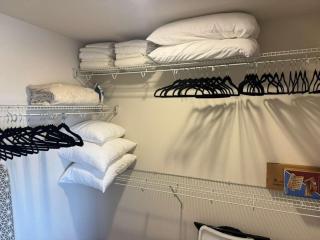 West Hollywood Cozy 1BR Free Parking, Pool & Gym - 5