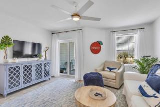 Grand Caribbean 201- One bedrooms sleeps 6 w bunks - 9