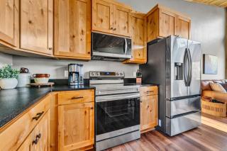 Caribou Cabin at Thunder Bluff - 2