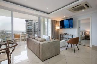 Gorgeous Three Bedroom 501 Sea Facing Gem - 0