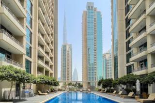 BLVD Arthouse - Burj View, Pool, Gym, and Private Cinema 2BR - 6