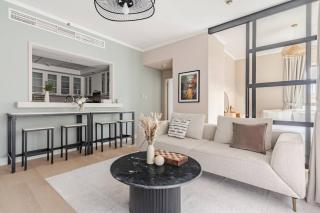 BLVD Arthouse - Burj View, Pool, Gym, and Private Cinema 2BR - 5