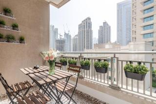 BLVD Arthouse - Burj View, Pool, Gym, and Private Cinema 2BR - 2