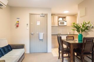2BR with Parking - Perfect City Stay - 7